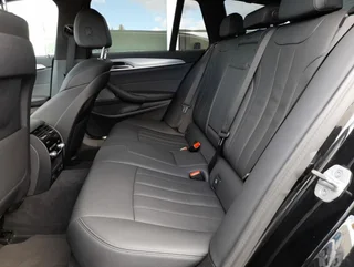 530 e TOURING M-SPORT 4x4 Aut - Image 13