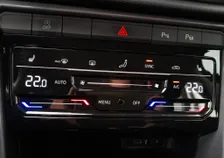 T-Roc STYLE 2,0 TDI DSG - Image 7