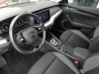 Octavia Combi TOUR 2,0 TDI DSG - Image 10