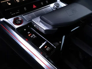 e-tron SB 95 quattro S-LINE - Image 10