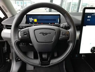 Mustang Mach-E 70kWh Aut - Image 10