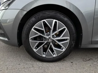 Octavia Combi TOUR 2,0 TDI DSG - Image 19