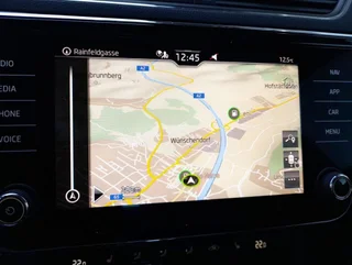 Superb Kombi STYLE 2,0 TDI DSG - Image 5