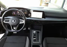 Golf VIII ACTIVE 2,0 TDI DSG - Image 3