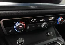 Q3 SB S-LINE 35 TFSI S-tr. - Image 6