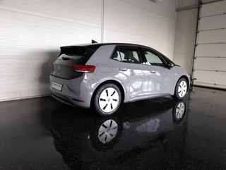 ID 3 PURE PERFORMANCE 45kWh - Image 2