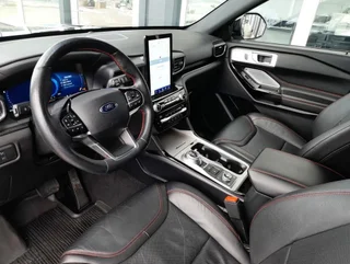 Explorer ST-LINE 3,0 V6 EcoBoost PHEV 4x4 Aut - Image 12