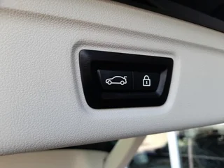 330 e Touring SPORT-LINE PHEV Aut. - Image 15