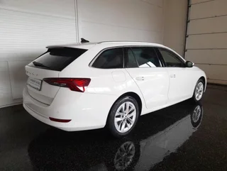 Octavia Combi STYLE 2,0 TDI DSG - Image 2