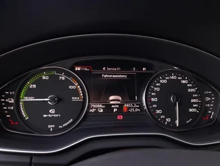 Q5 SPORT 55 TFSI e quattro PHEV S-tr. - Image 7