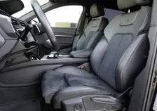 e-tron 50 quattro S-LINE BLACK - Image 13