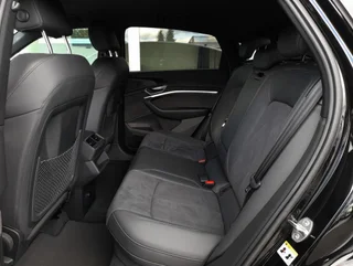 e-tron SB 50 quattro S-LINE - Image 13