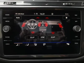 Tiguan R-LINE PHEV DSG - Image 6