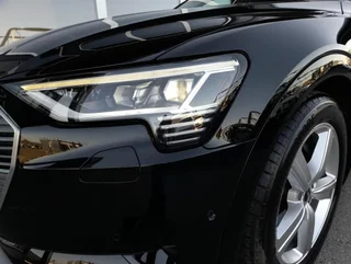 e-tron 55 quattro S-LINE BLACK - Image 17