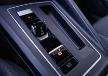 Golf VIII ACTIVE 2,0 TDI DSG - Image 7