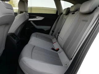 A4 Avant ADVANCED 40 TDI Quattro S-tr - Image 13