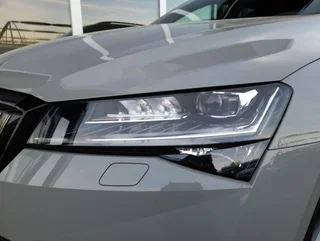 Superb Kombi SPORTLINE PHEV 156/218 DSG - Image 15