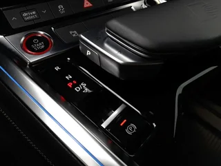 e-tron SB 95 quattro S-LINE - Image 10