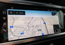 Q3 S-LINE 45 TFSI E PHEV S-tr - Image 5