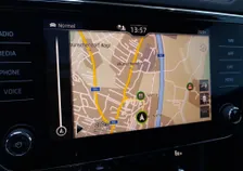 Superb Kombi SPORTLINE PHEV 156/218 DSG - Image 4