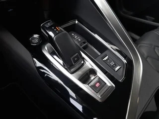 5008 ALLURE 130 BlueHDI Aut - Image 9