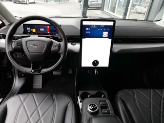 Mustang Mach-E 70kWh Aut - Image 4