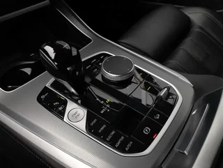 X5 45e XLINE 4x4 Aut - Image 7