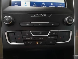 Mondeo Turnier 2,0 EcoBlue Aut - Image 7