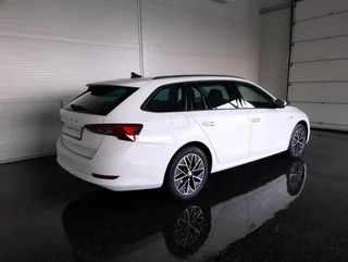 Octavia Combi 2,0 TDI DSG - Image 2