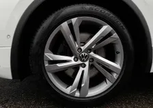 Tiguan R-LINE e-Hybrid DSG - Image 17