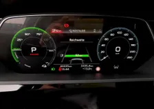 e-tron SB 95 quattro S-LINE - Image 8