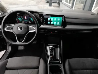 Golf VIII Variant STYLE 2,0 TDI DSG - Image 3