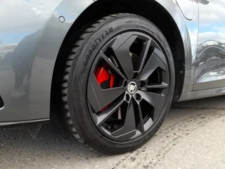 Octavia Combi RS PHEV 150/245 DSG - Image 17