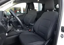 Kuga TITATIUM 2,5 Duratec PHEV Aut - Image 10