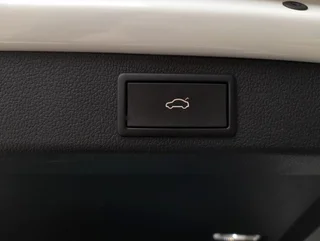 Superb Kombi SPORTLINE PHEV 156/218 DSG - Image 14