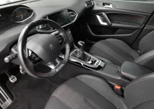 308 SW 1,2 GT Line - Image 9