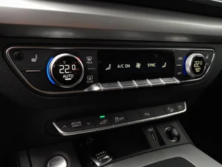 Q5 50 TFSIe quattro PHEV S-tr - Image 6