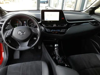 C-HR GR SPORT 2,0 Hybrid Aut - Image 3