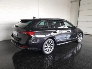 Octavia Combi TOUR 2,0 TDI DSG - Image 2