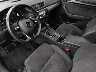 Superb Kombi SPORTLINE 156/218 PHEV DSG - Image 10