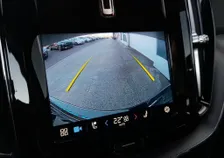 XC60 T6 R-DESIGN 4x4 PHEV Aut - Image 4