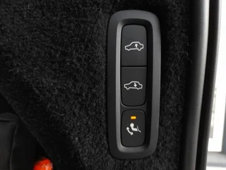 XC90 T8 MOMENTUM PRO PHEV 4x4 Aut - Image 15