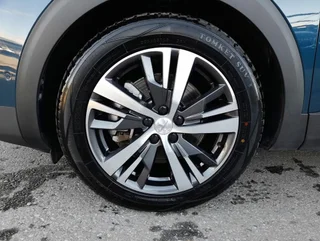 3008 ALLURE 225 PHEV Aut - Image 16