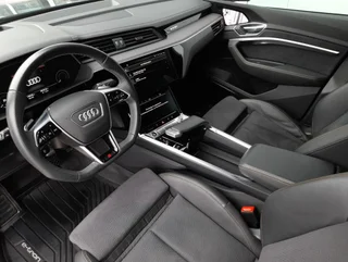 e-tron SB 55 quattro S-LINE BLACK EDITION - Image 11