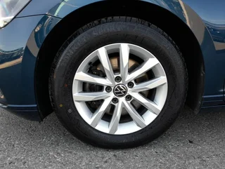 Passat Variant BUSINESS 2,0 TDI DSG - Image 16