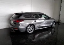 Focus Turnier 1,0 EcoBoost Hybrid ST-Line Aut - Image 2