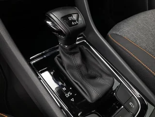 Karoq DRIVE 4x4 2,0 TDI DSG - Image 9