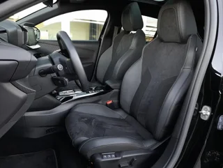 208 GT-LINE 50kWh Aut - Image 13