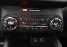 Kuga VIGNALE 2,0 EcoBlue 4x4 Aut - Image 6