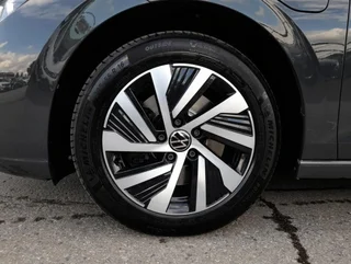 Golf VIII STYLE PHEV DSG - Image 18